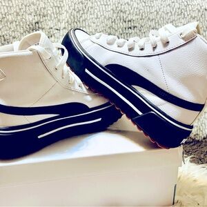 Woman’s Puma Platforms